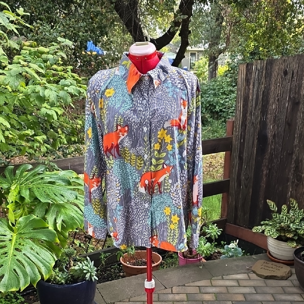 Colorful Fox Print Button Down Shirt